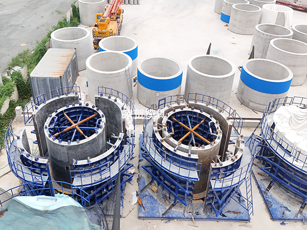 混塔式风电塔筒模具